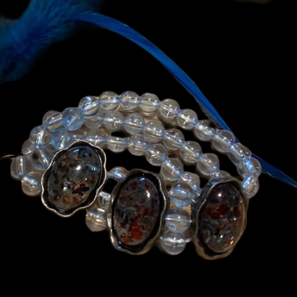 Carol Dauplaise Beaded Bracelet 15$